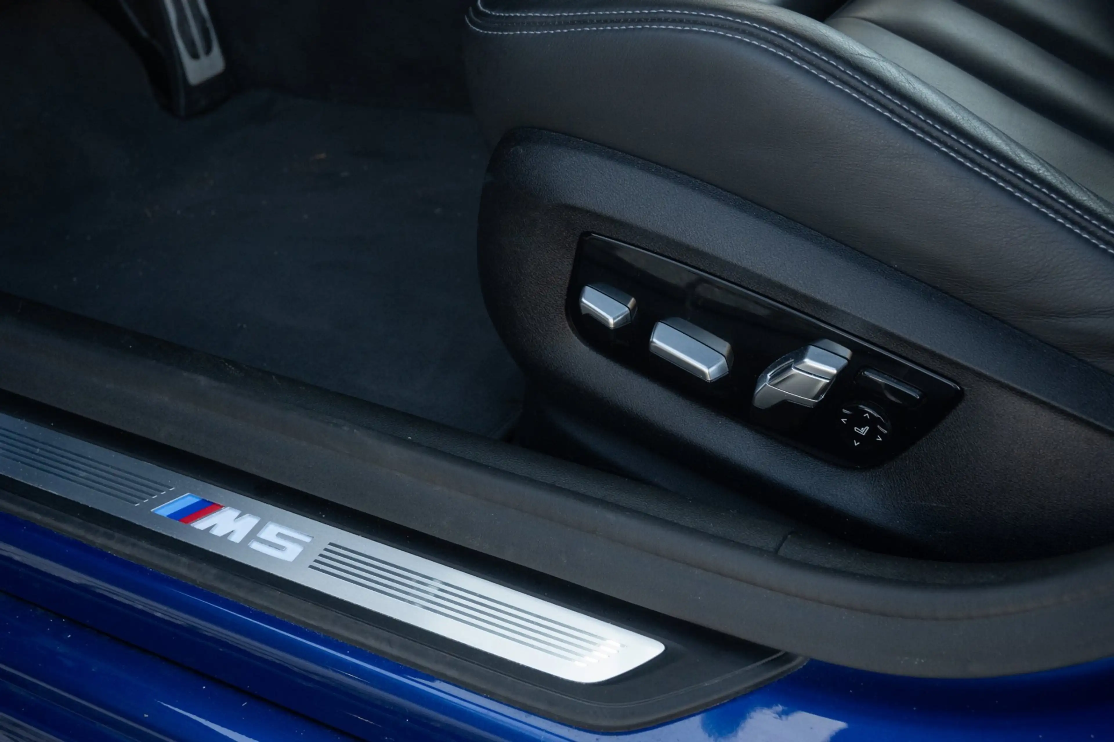BMW M5 5-serie — photo 23