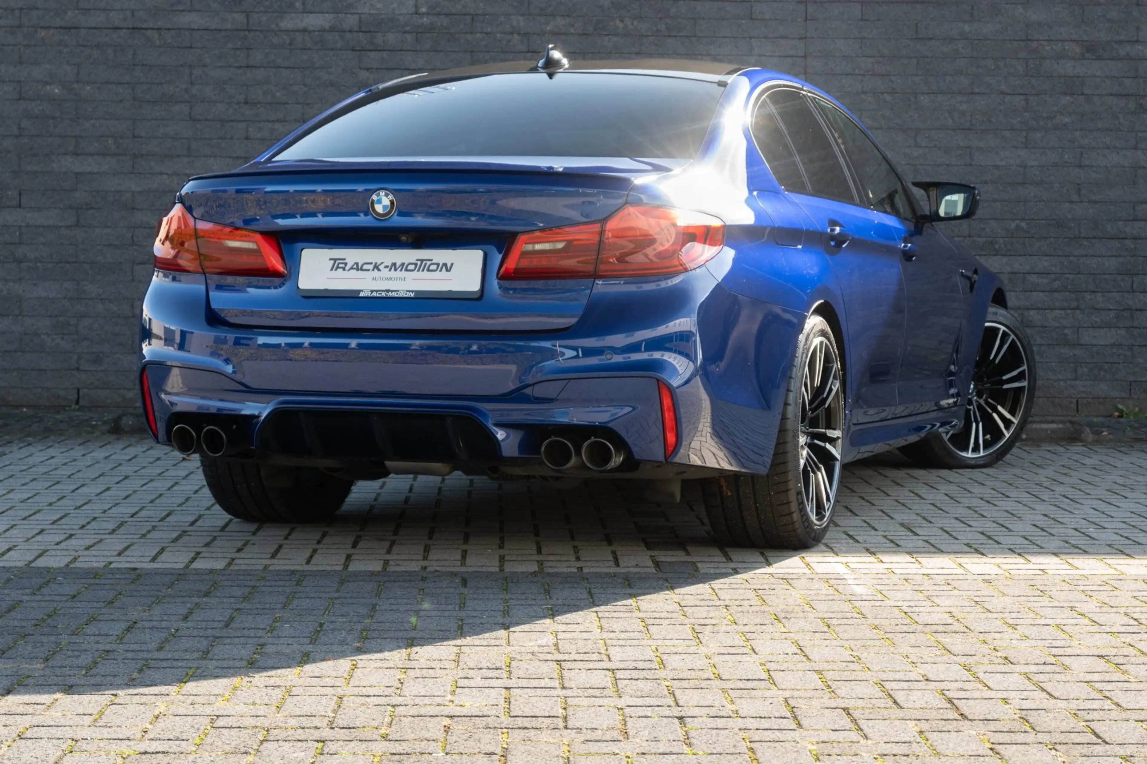 BMW M5 5-serie — photo 9