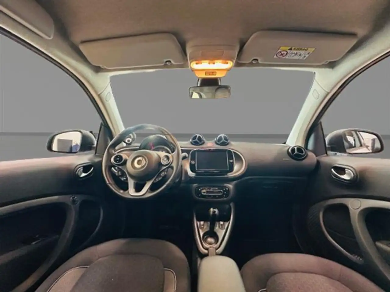 smart forTwo 2024 — фото 11