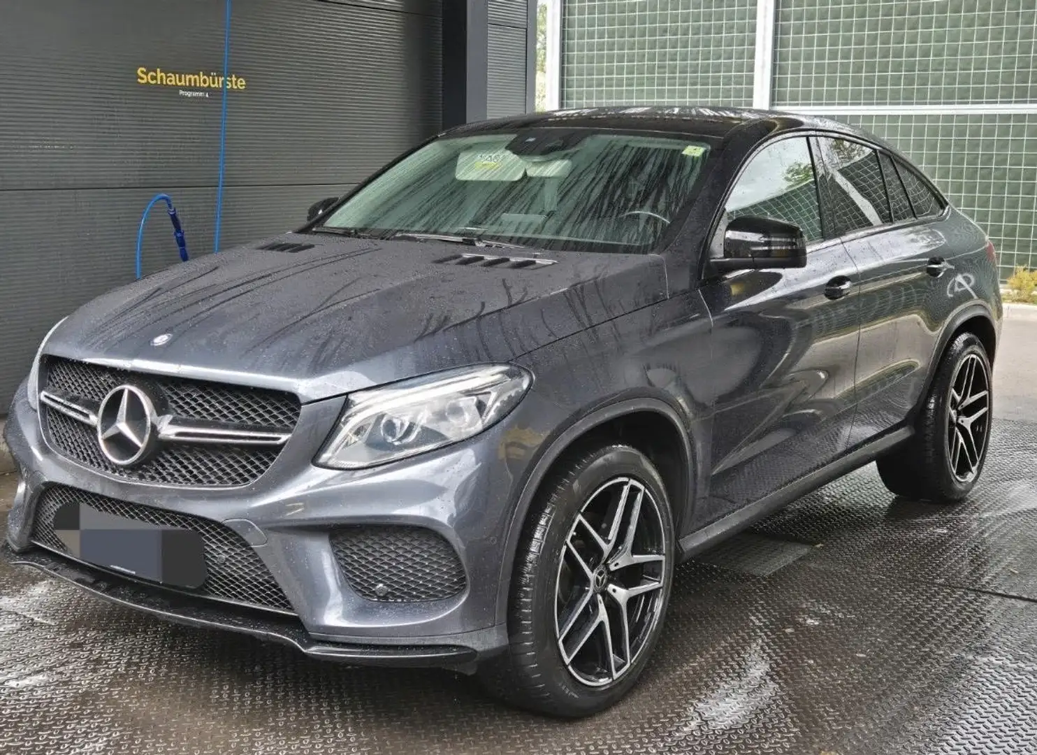Mercedes-Benz GLE 350 d  4Matic - 1