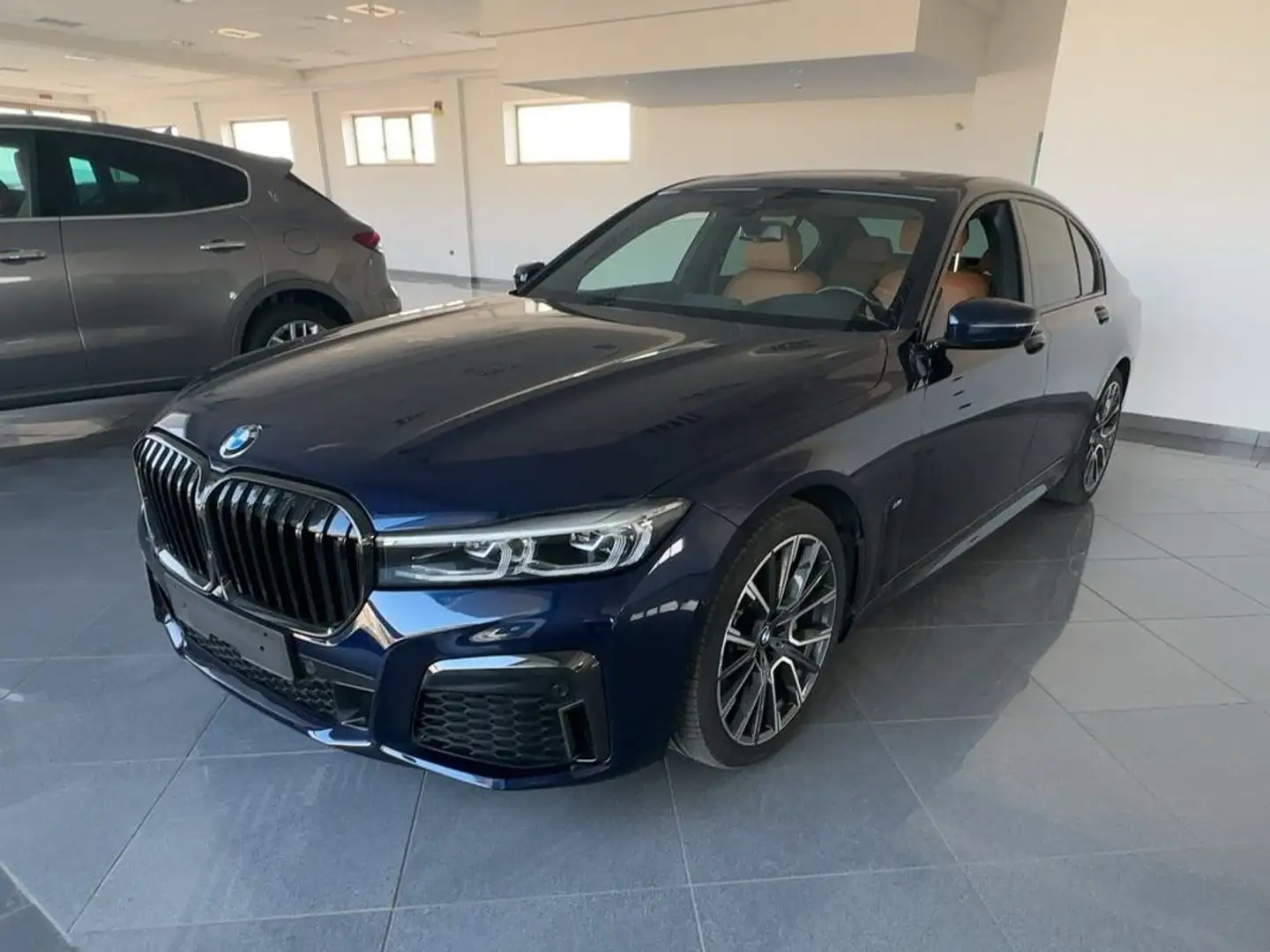 BMW 730 730d Msport xdrive auto Синій - 1