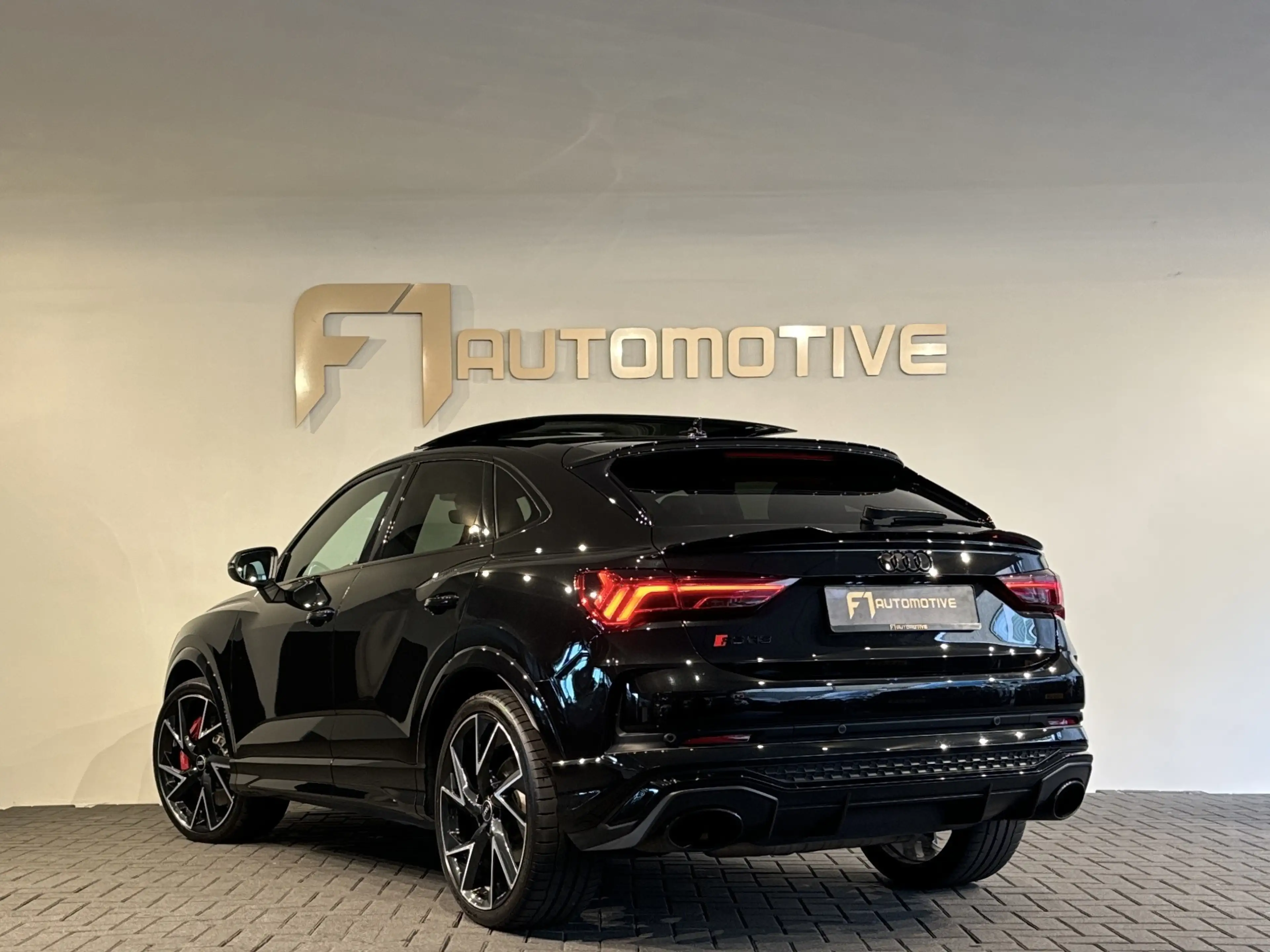 Audi RS Q3 RSQ3 Sportback Pano|Keyles|B&O|RS Seat|Camera|Sfee — photo 7
