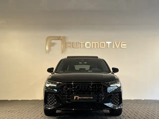 Audi RS Q3 view 2