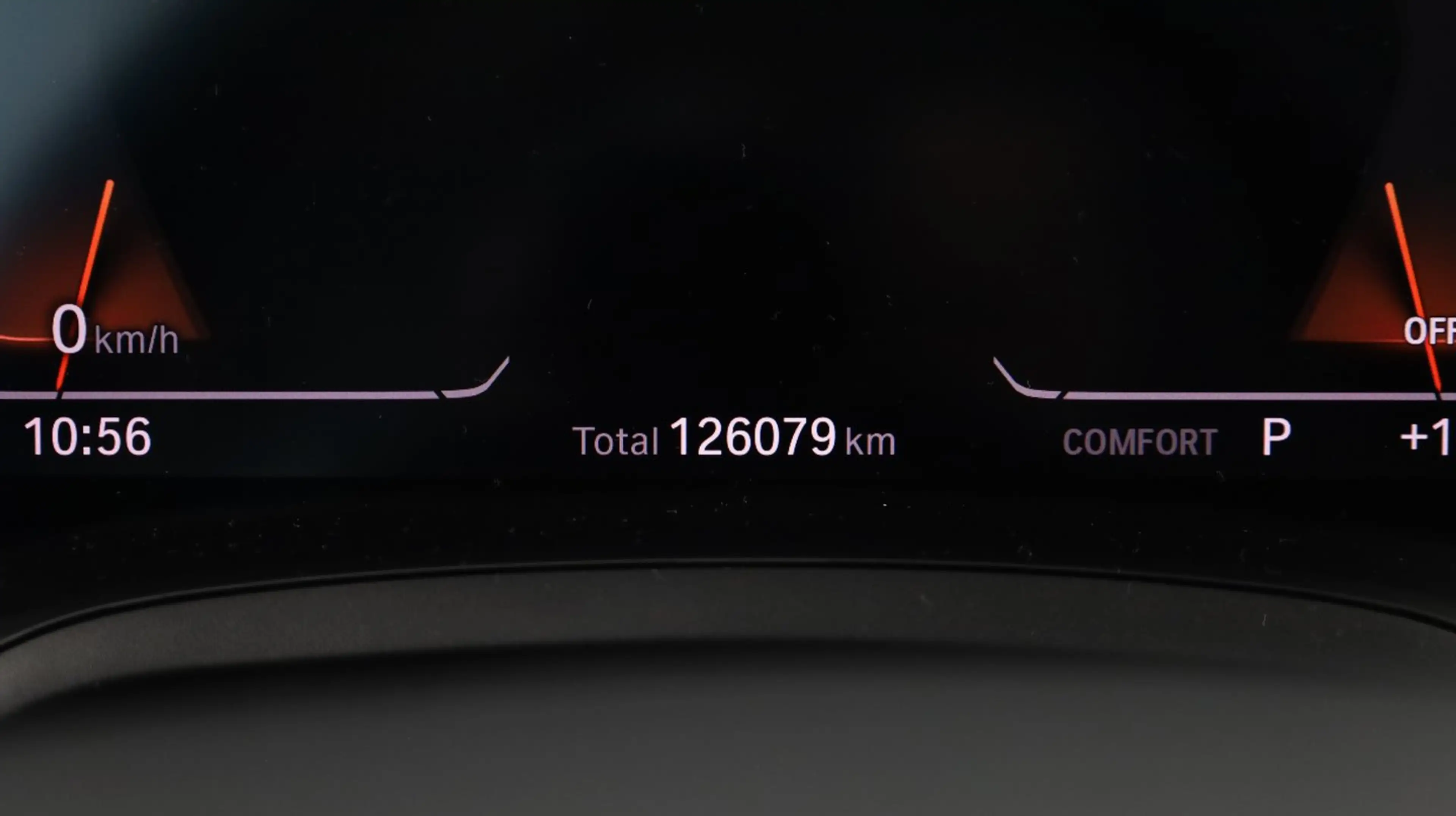 BMW 320 BMW 3 Touring 320 d xDrive Advantage — photo 15