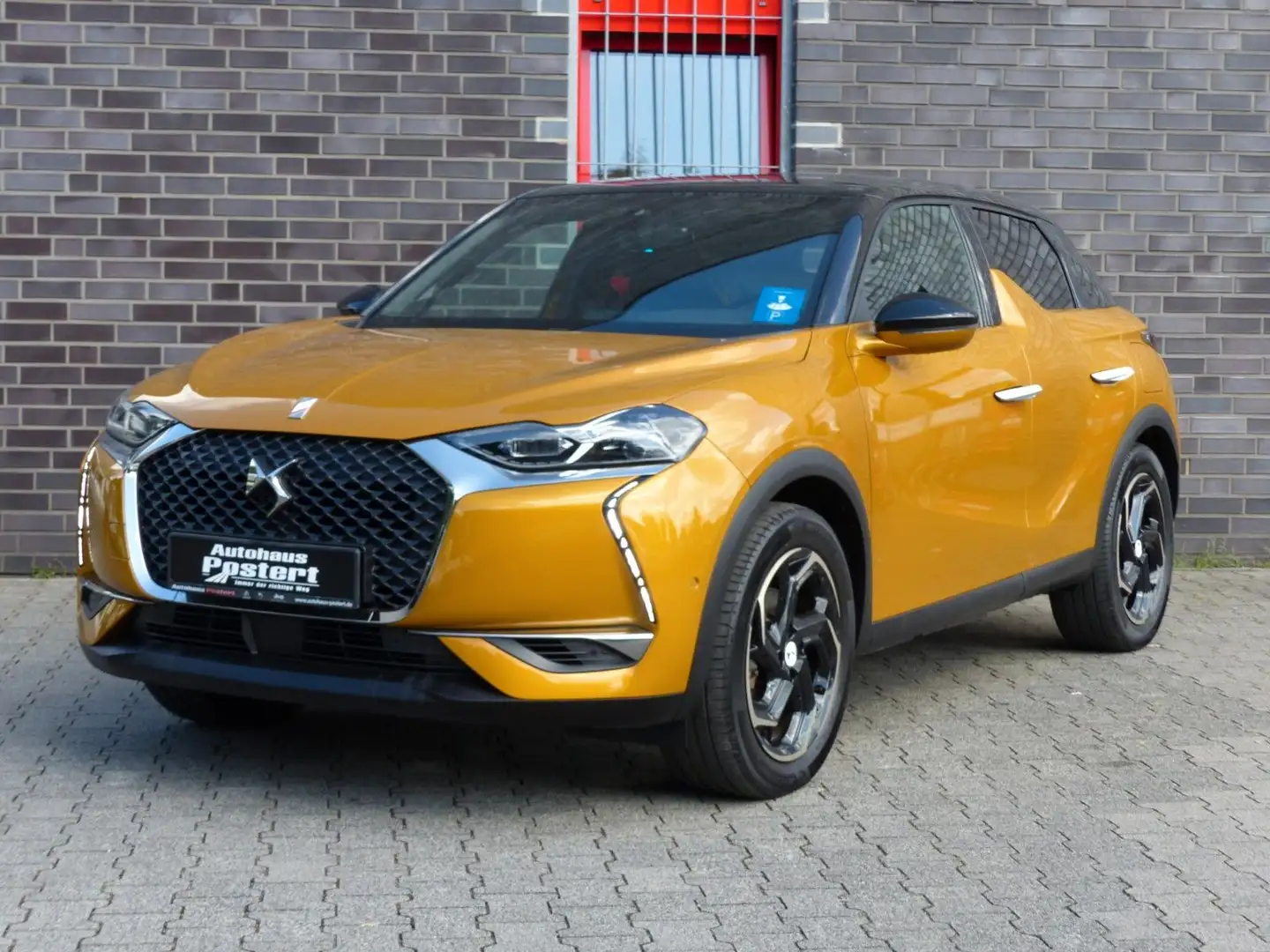 DS Automobiles DS 3 Crossback DS 3 Crossback E-Tense Grand Chic Altın - 1
