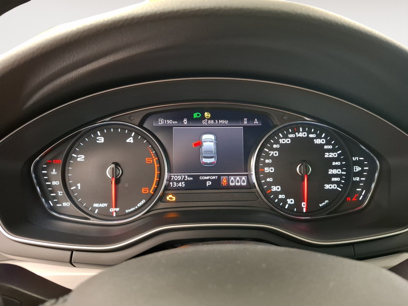 Audi A4 Limousine 40 TDI ACC Memory PDC LED SHZ — photo 11