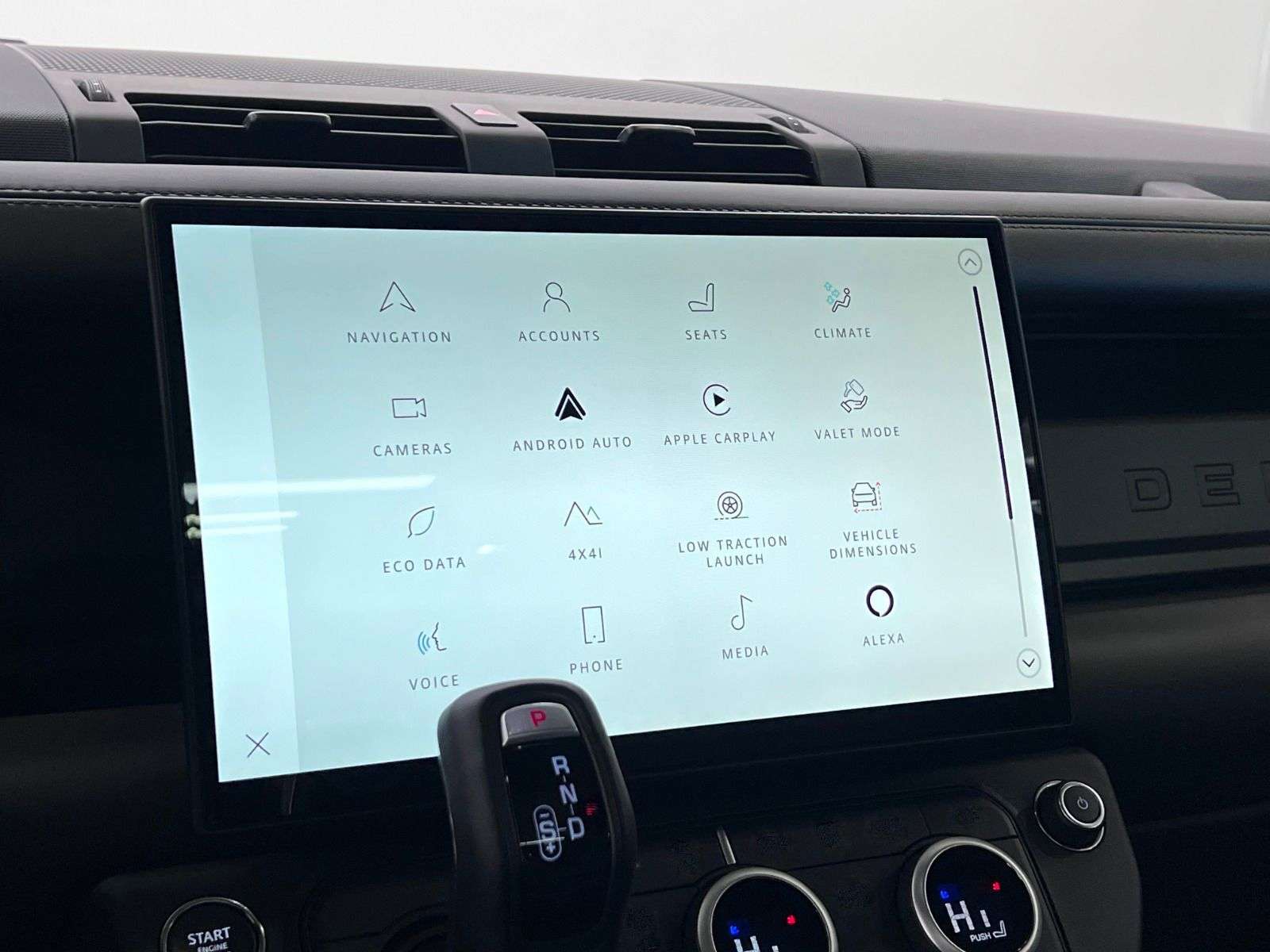 2026 Land Rover Defender 110 P400 X-DYNAMIC SE thumb 19