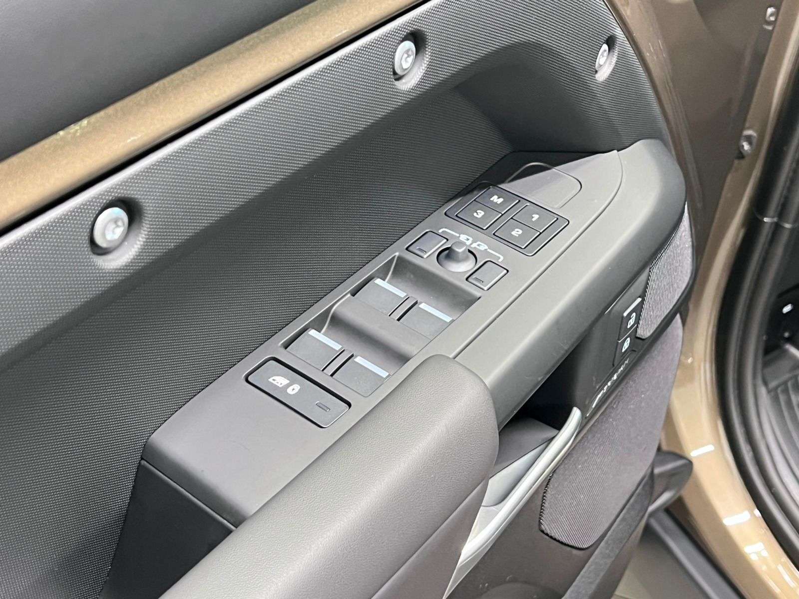 2026 Land Rover Defender 110 P400 X-DYNAMIC SE thumb 29