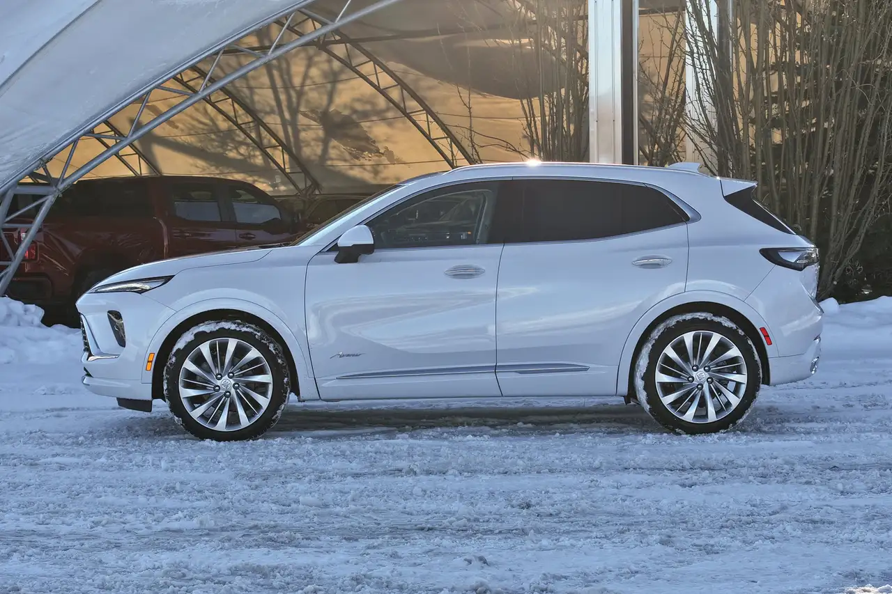 Buick Envision снимка Buick Envision