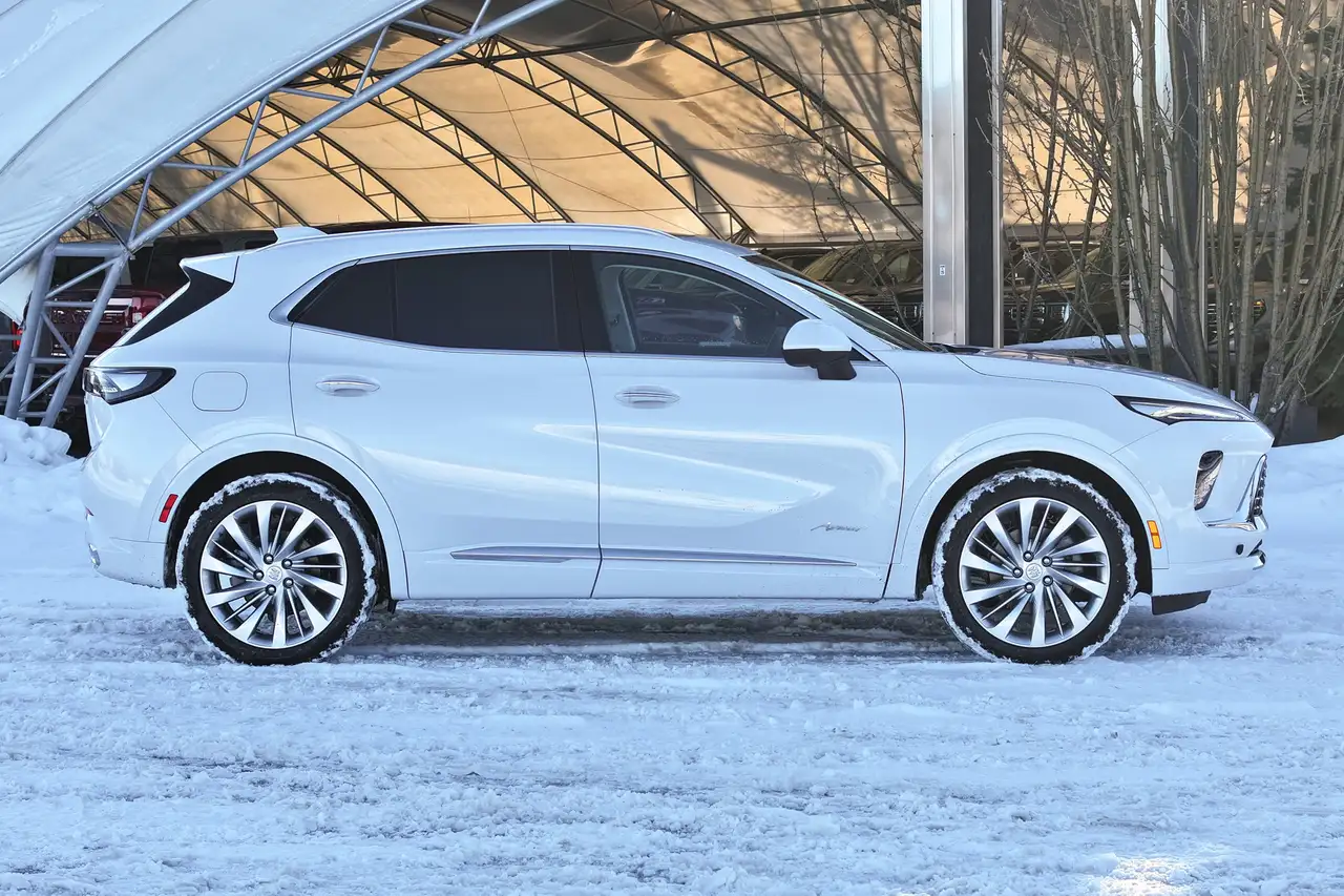 Buick Envision снимка Buick Envision