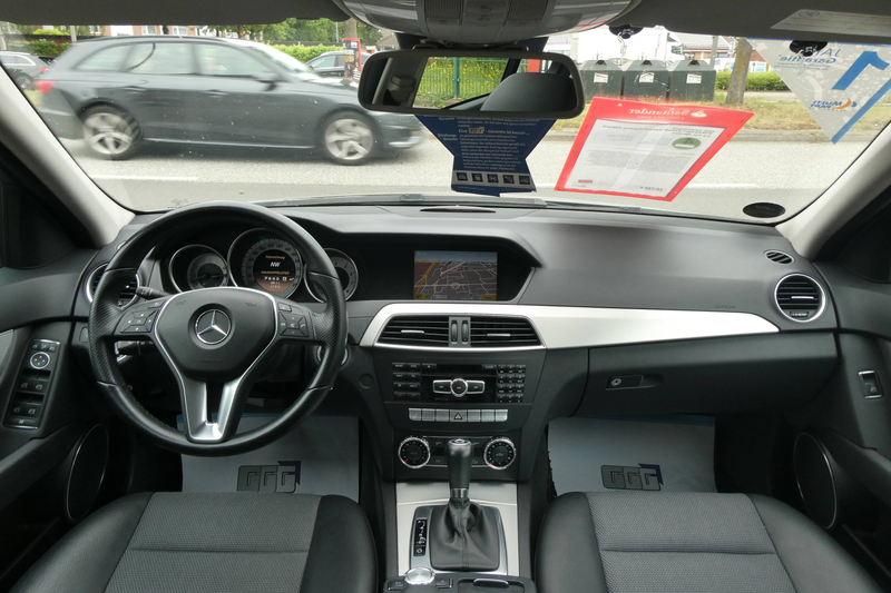 Mercedes-Benz C 250 7G-TRONIC Avantgarde 1.Hand TÜV 05/2028 — photo 9