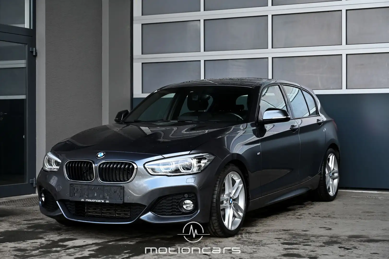 BMW 116 - 116 i M Sport Pickerl NEU Argent - 1