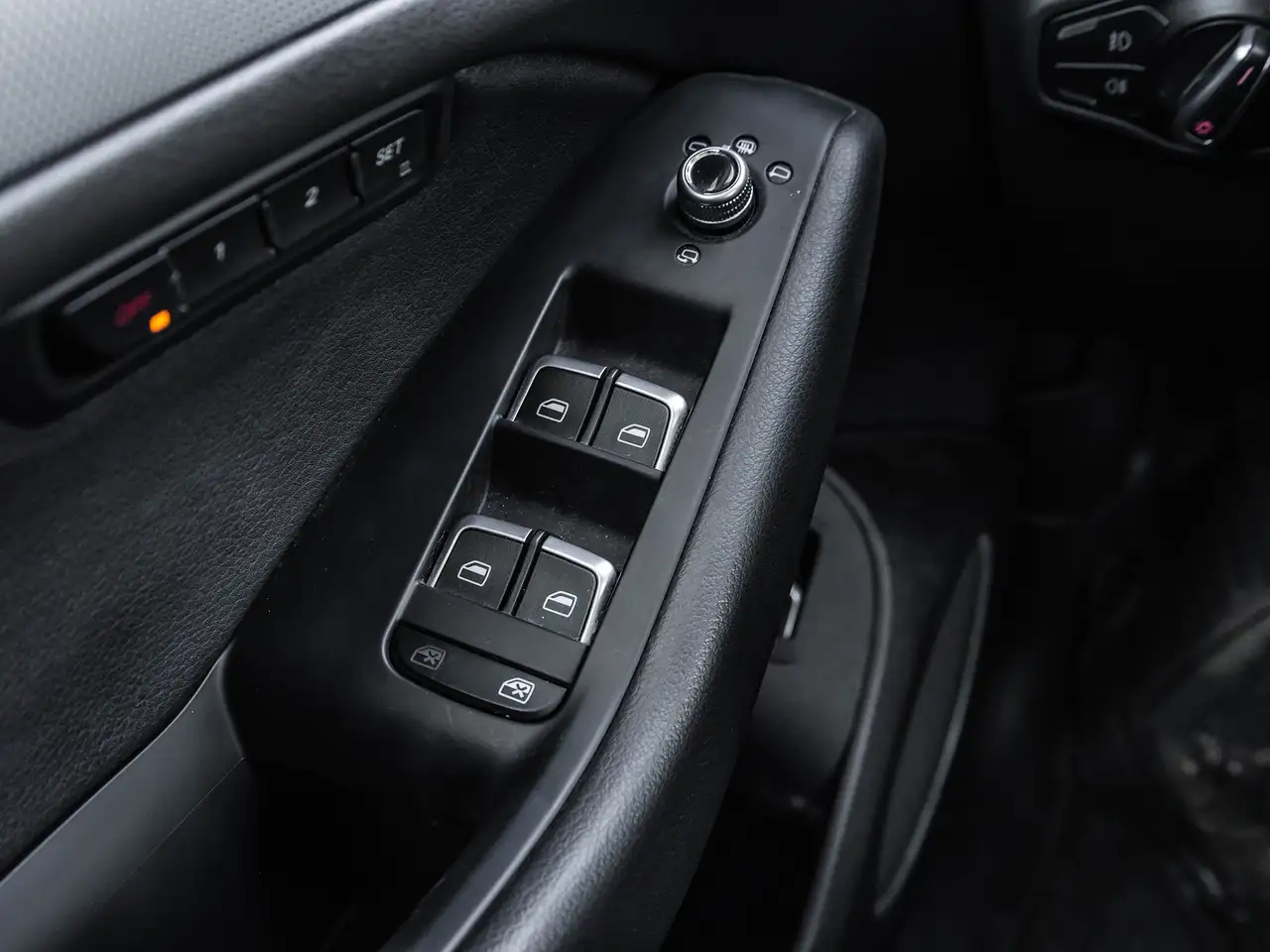 Audi Q5 снимка Audi Q5