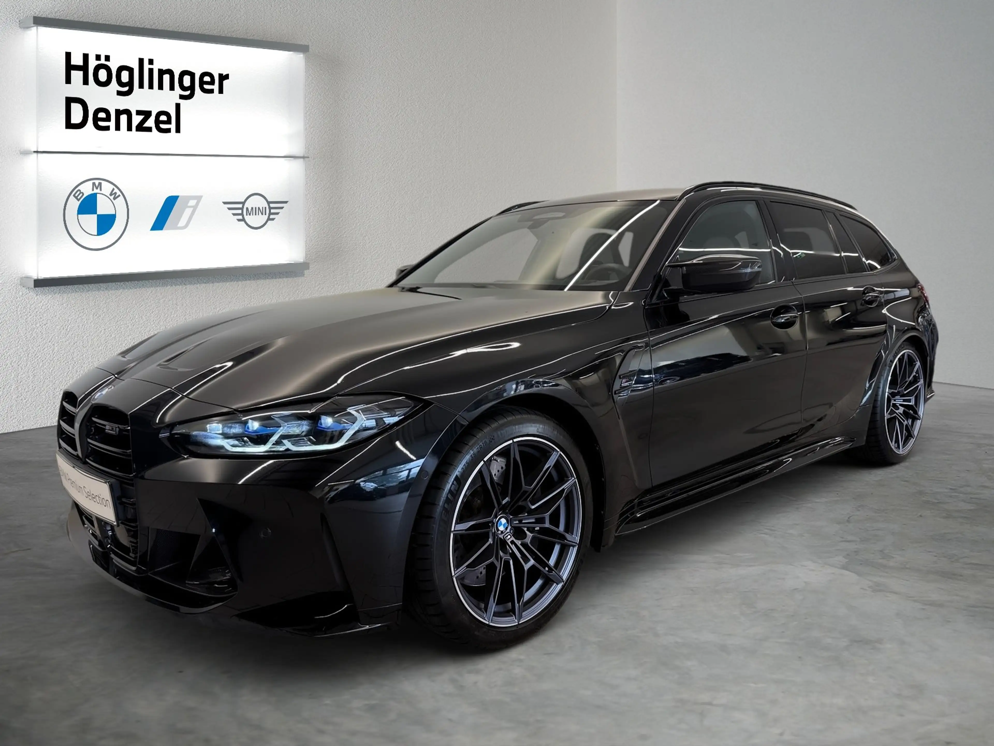 BMW M3 Competition M xDrive — photo 2