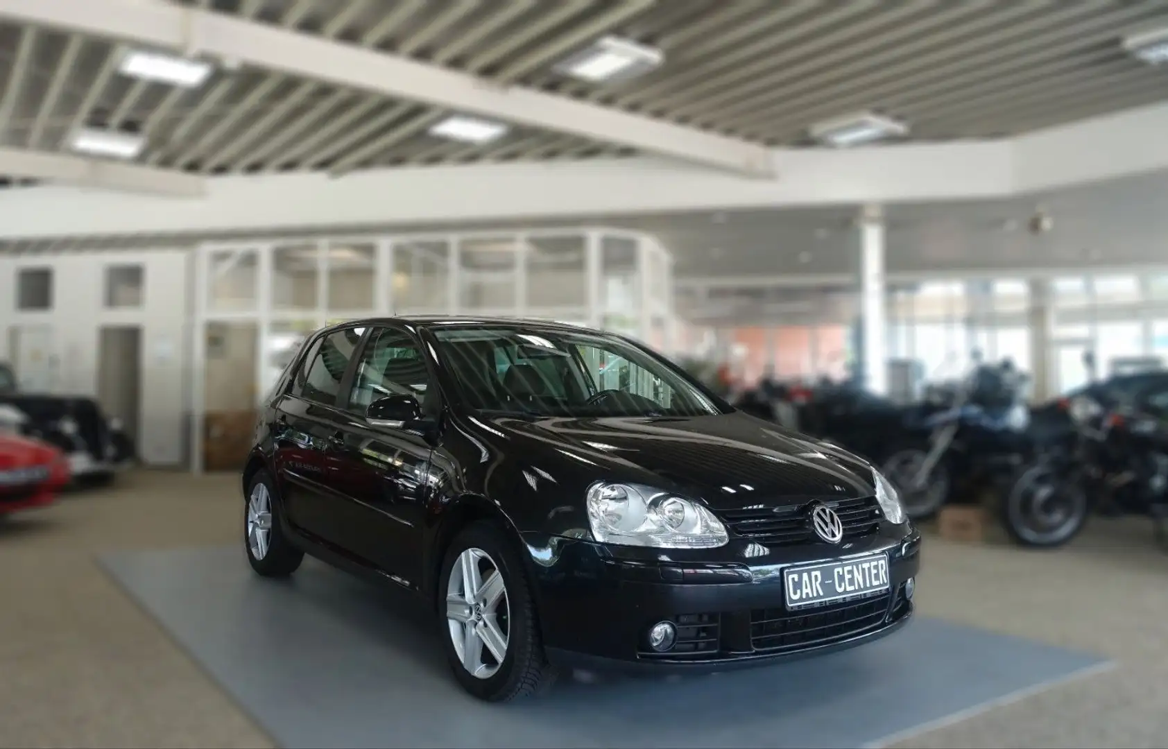 Volkswagen Golf V Lim. Tour Nero - 1
