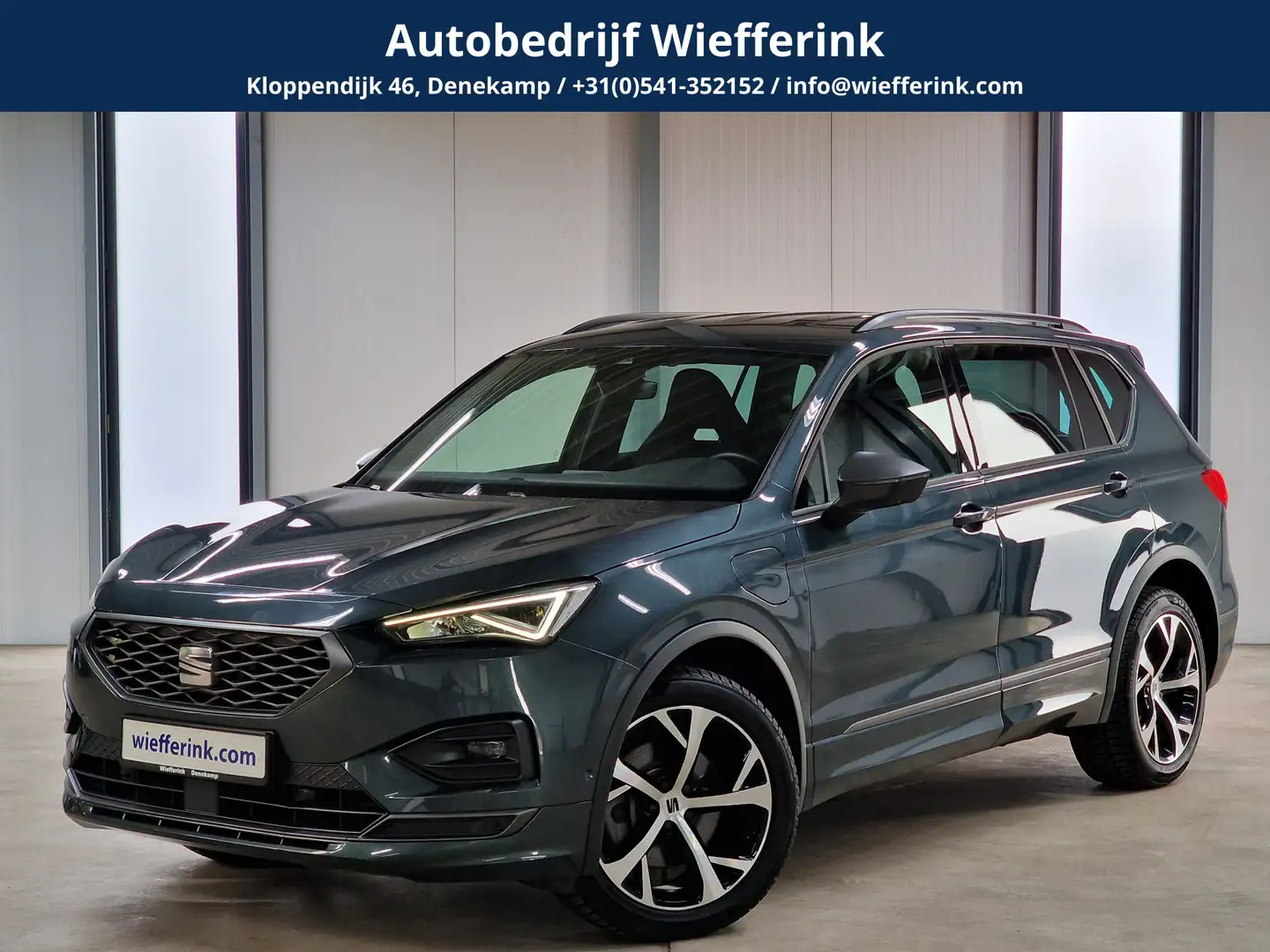SEAT Tarraco 1.4 TSI e-Hybrid PHEV FR Business 245 pk | Trekhaa Grijs - 1
