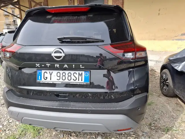 Nissan X-Trail view 13