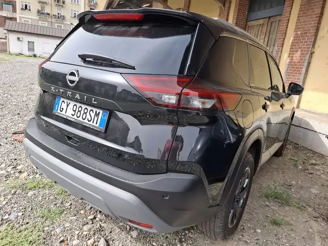 Nissan X-Trail view 11