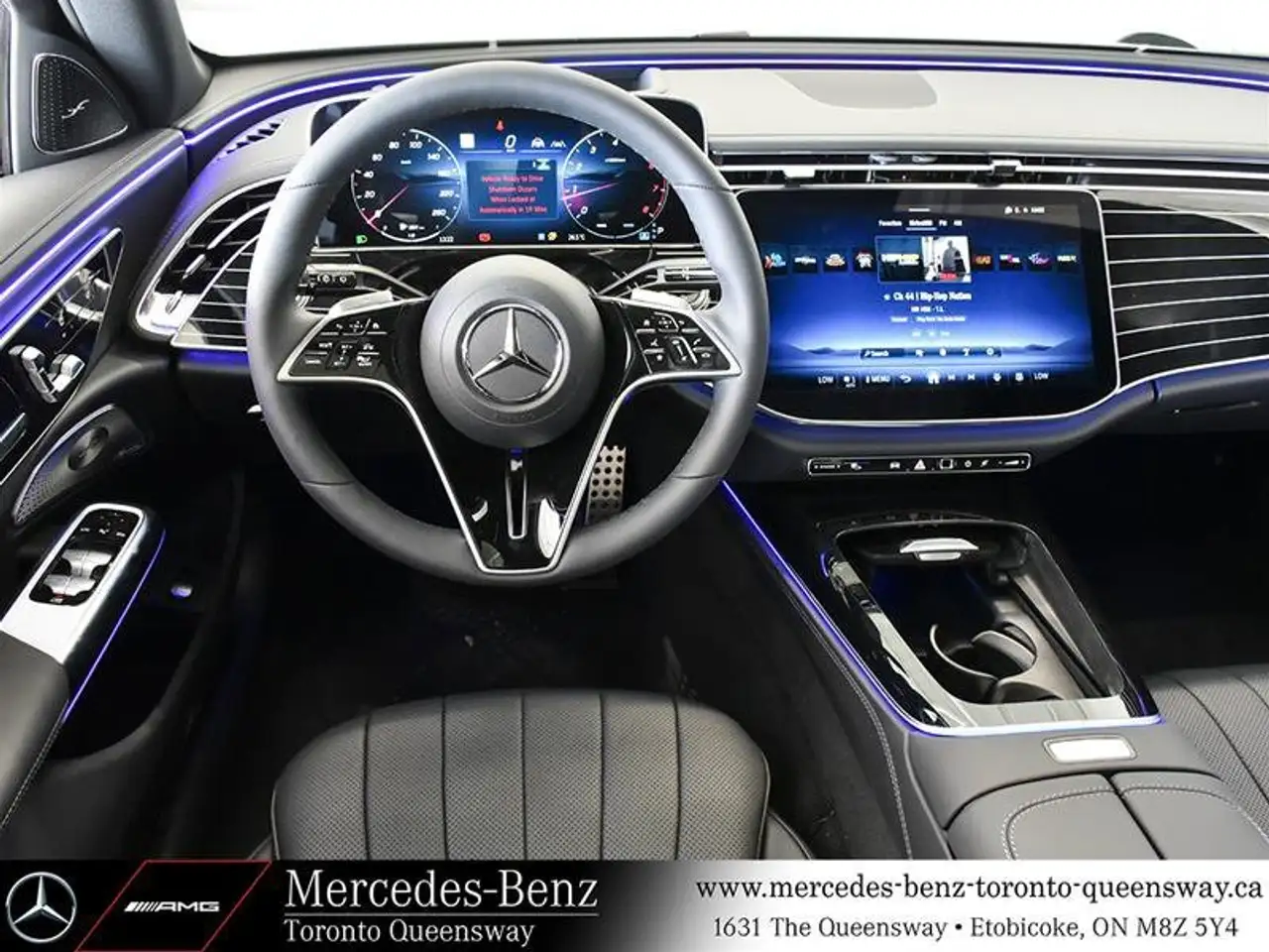Mercedes-Benz E-Class снимка Mercedes-Benz E-Class