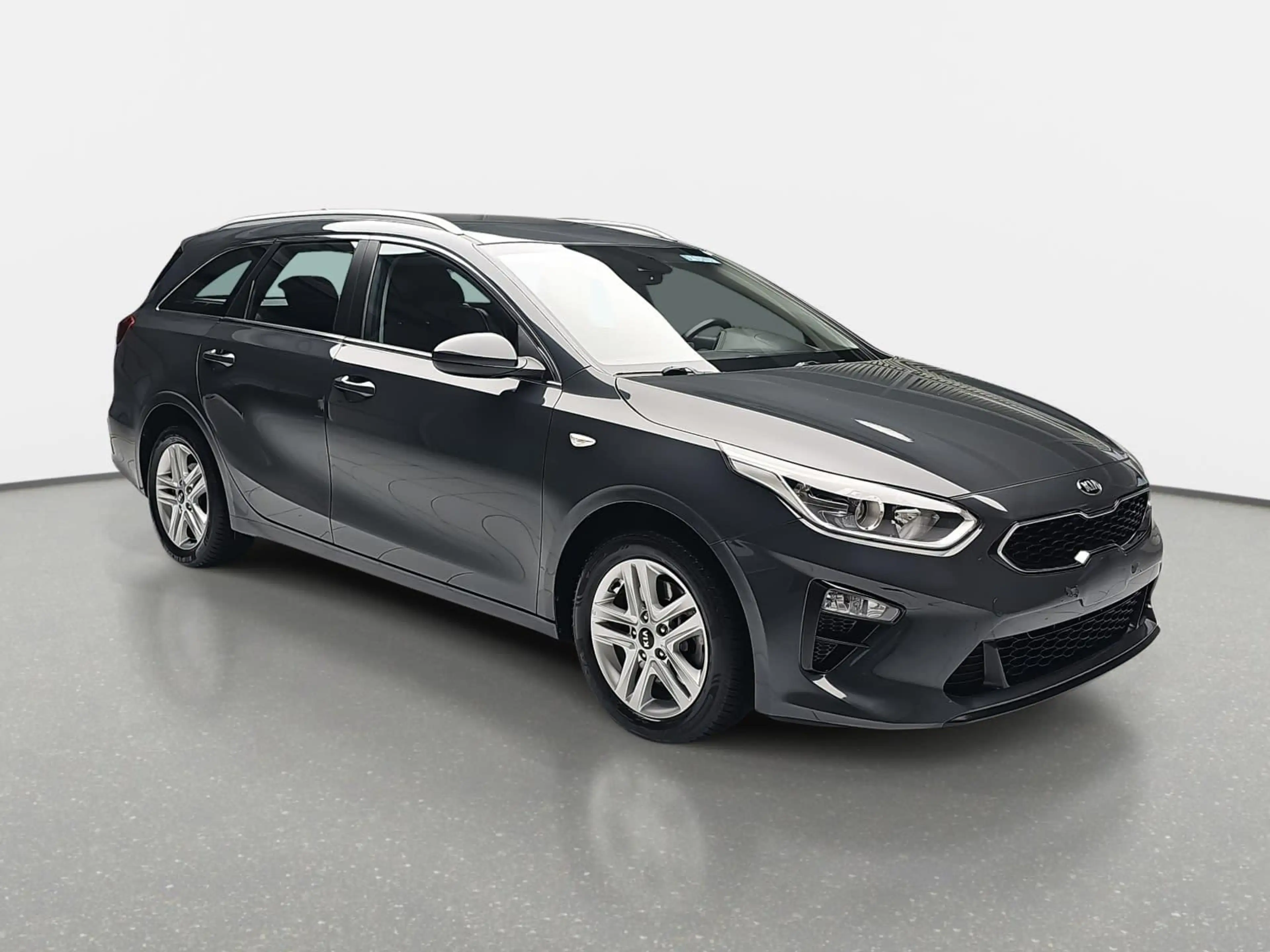 Kia Ceed SW / cee'd SW CEED SW 1.4 T-GDI DCT7 VISION MJ20 KOMFORT NAVI — photo 3