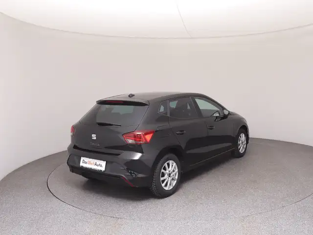 Seat Ibiza view 4