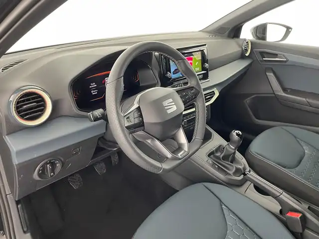 Seat Ibiza view 8