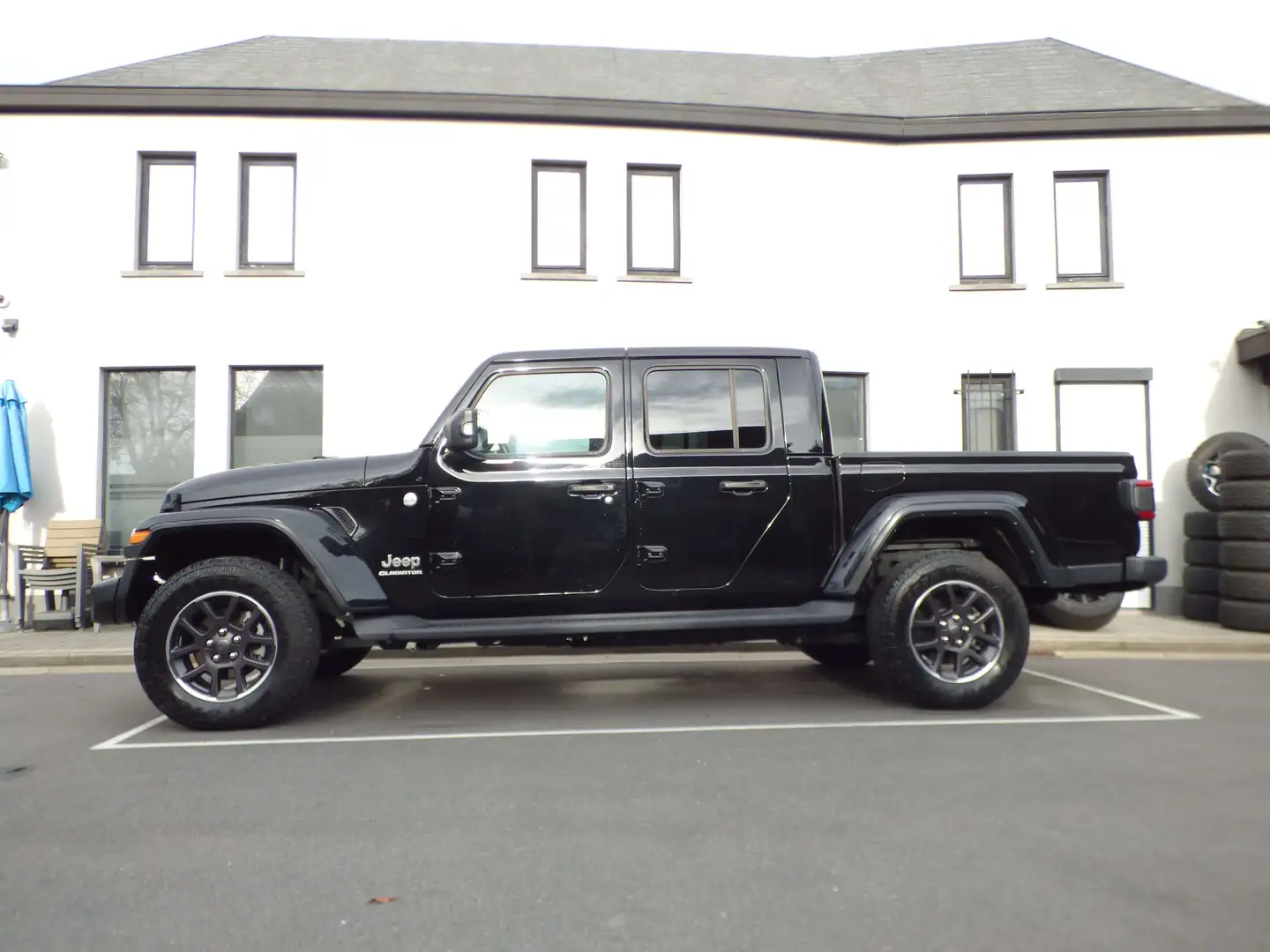 Jeep Gladiator Gladiator 3.0V6 **Overland** 7800km Noir - 2