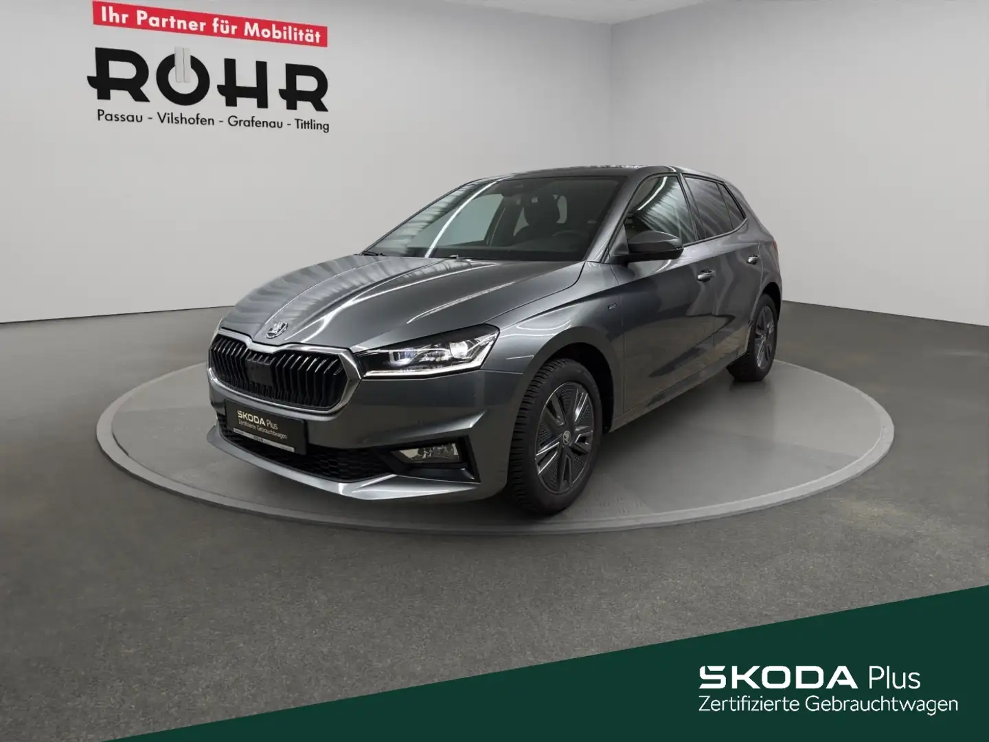 Skoda Fabia Tour (Navi.PDC.Kamera.LED) 1.0 TSI Grau - 1