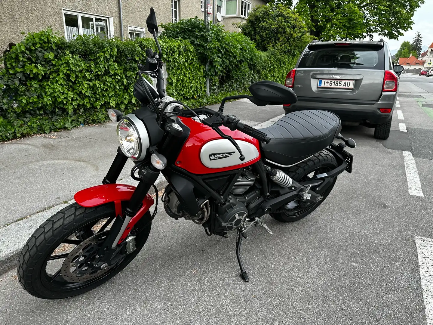 Ducati Scrambler crvena - 1