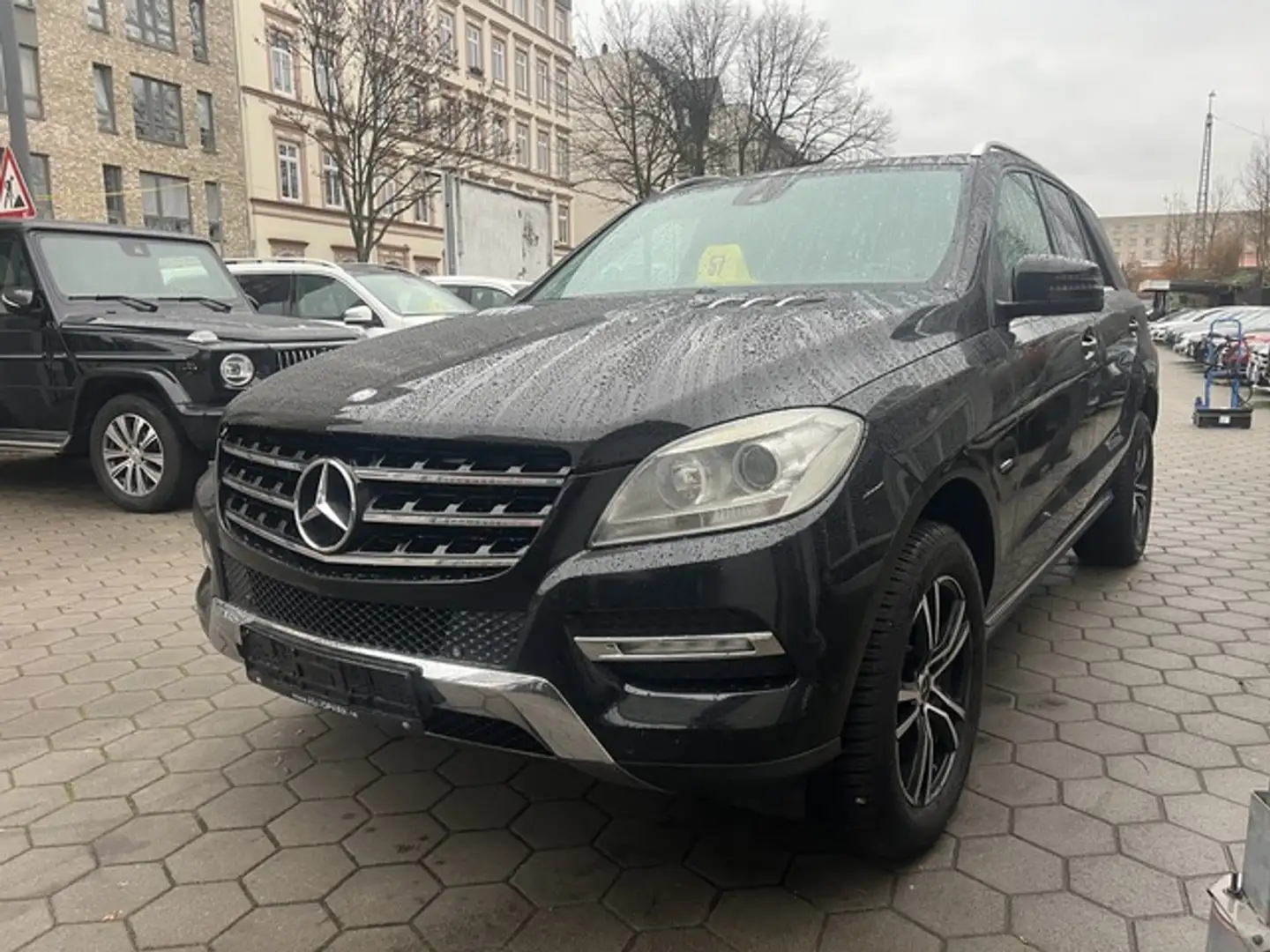 Mercedes-Benz ML 350 BlueTEC 4MATIC**Vollausstattung** Schwarz - 2