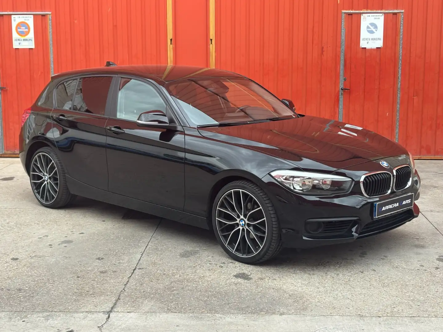 BMW 118 118i Noir - 2
