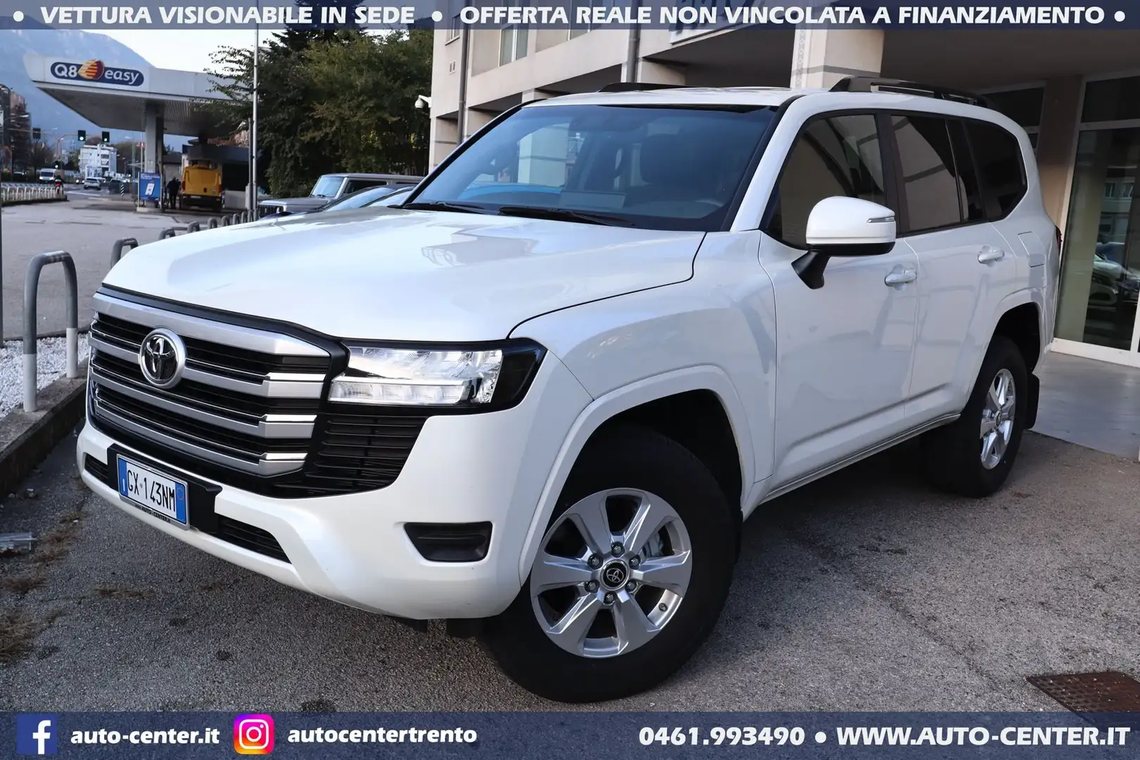 Toyota Land Cruiser LC300 GXR 3.3D AT 4X4 *GANCIO TRAINO Bílá - 2