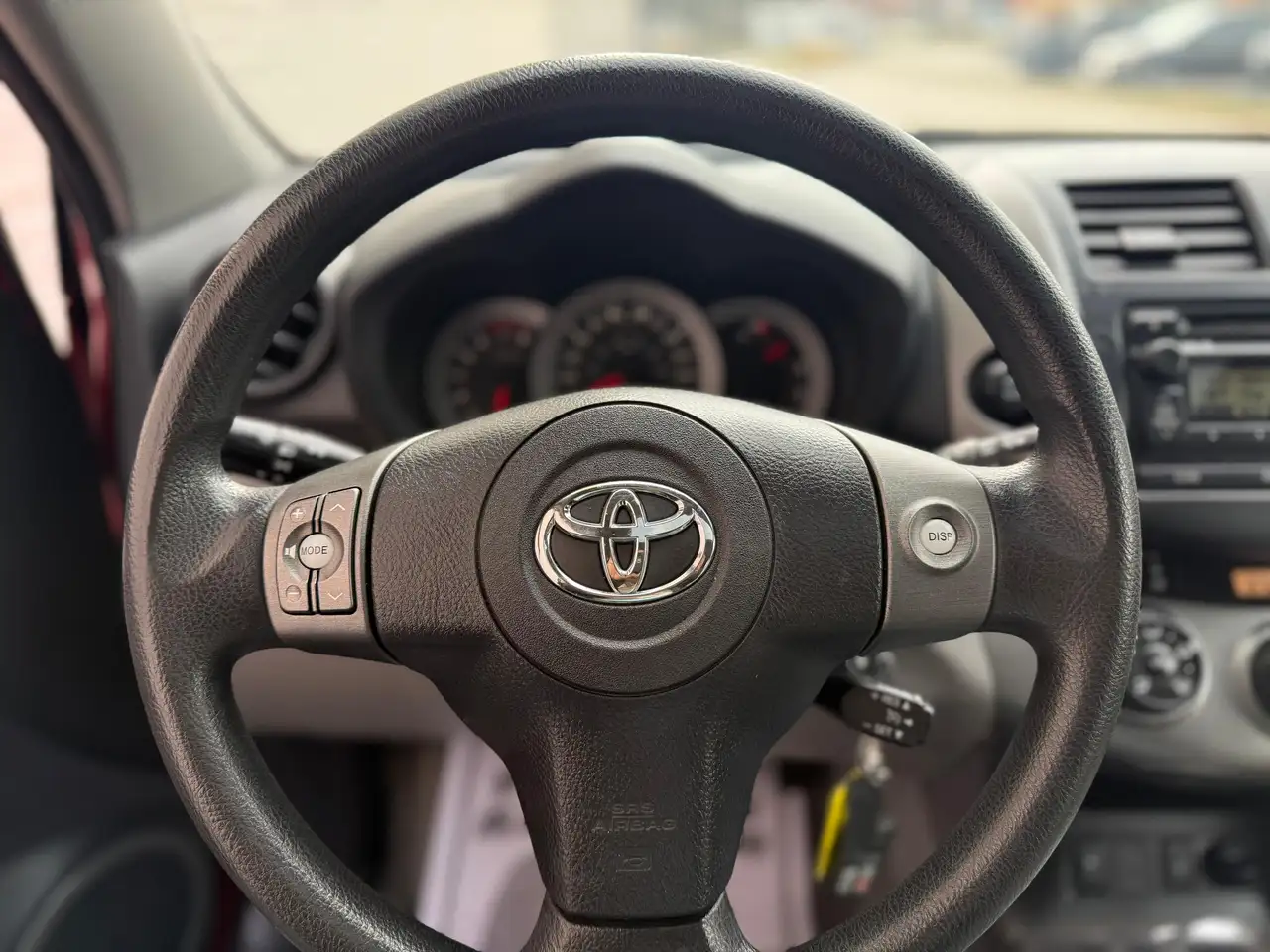 Toyota RAV 4 снимка Toyota RAV 4