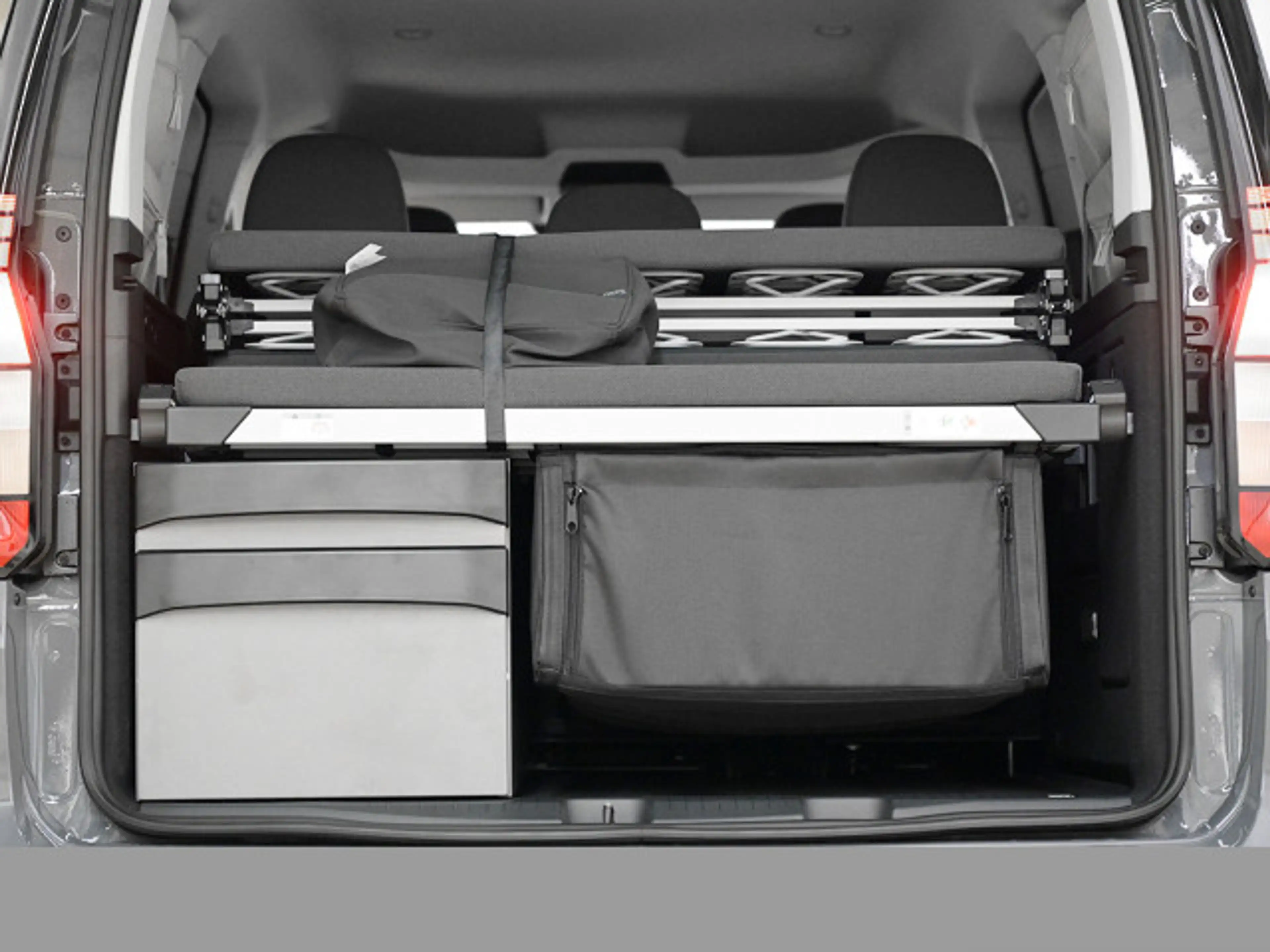 Volkswagen Caddy VW NFZ Caddy California 5-Sitze — photo 9