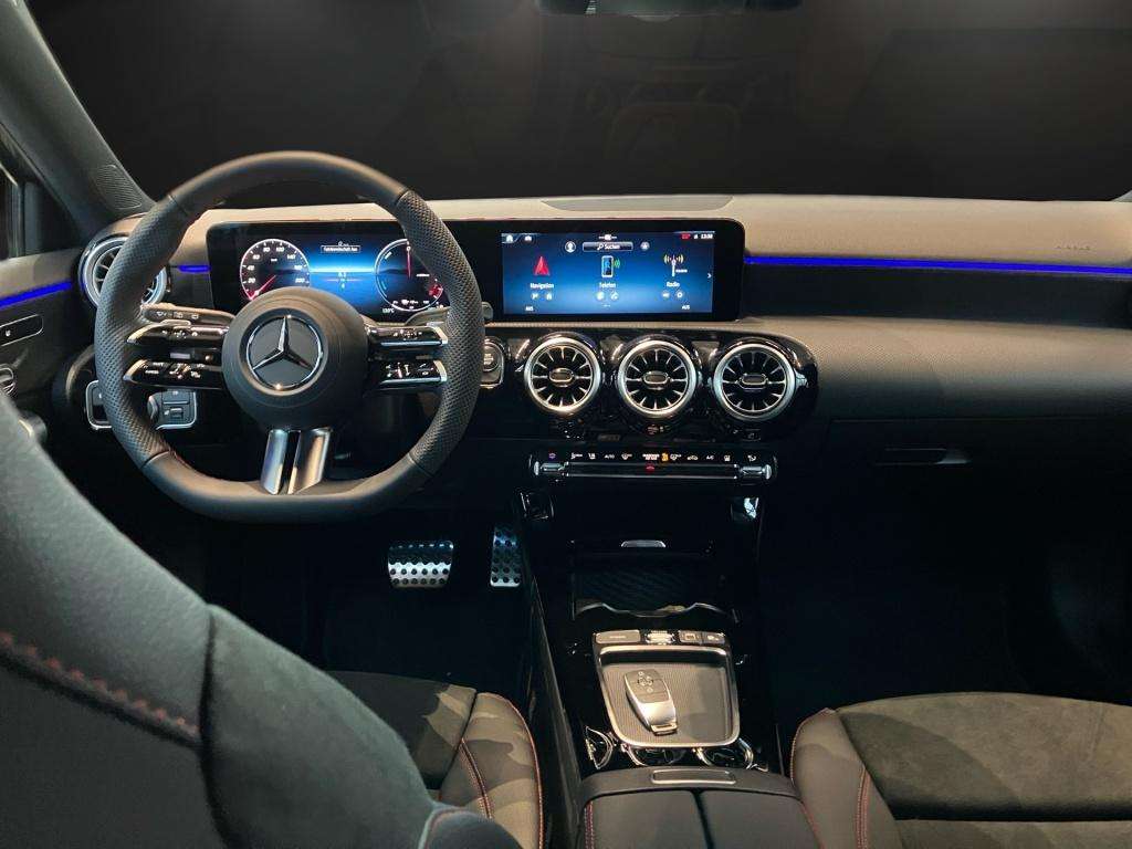 Mercedes-Benz A 250