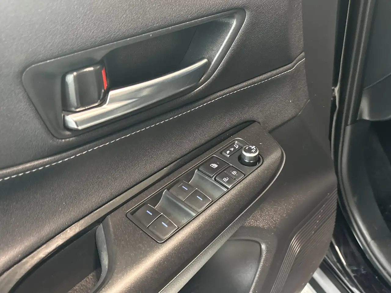 Toyota Venza снимка Toyota Venza