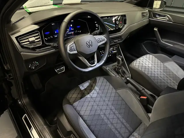 Volkswagen Polo view 15