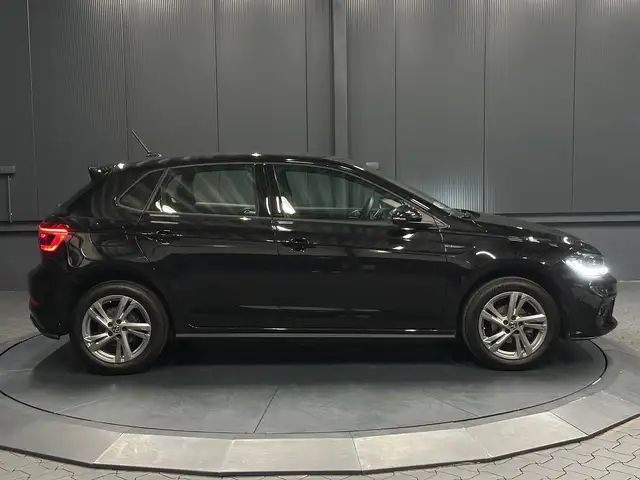 Volkswagen Polo view 6
