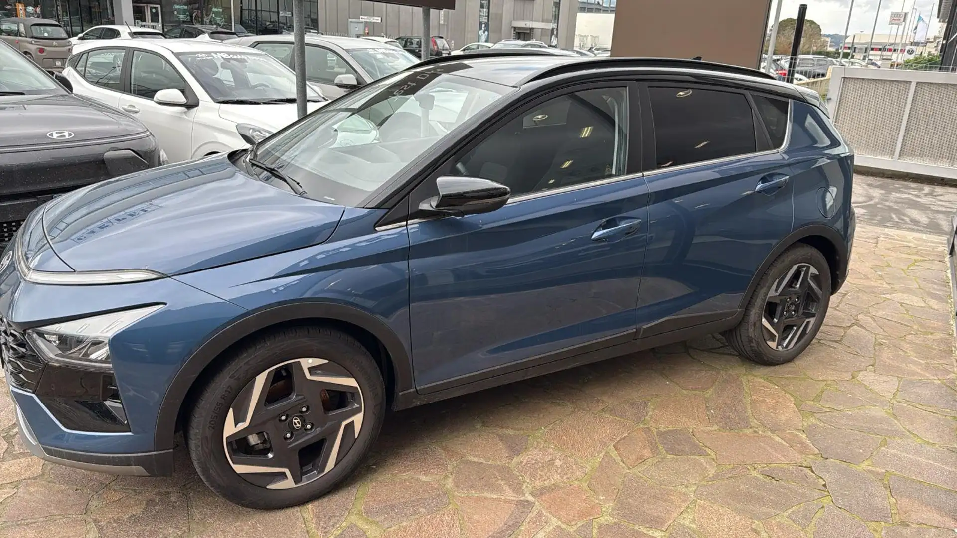Hyundai BAYON 1.0 T-GDI Hybrid 48V iMT XClass Blu/Azzurro - 1