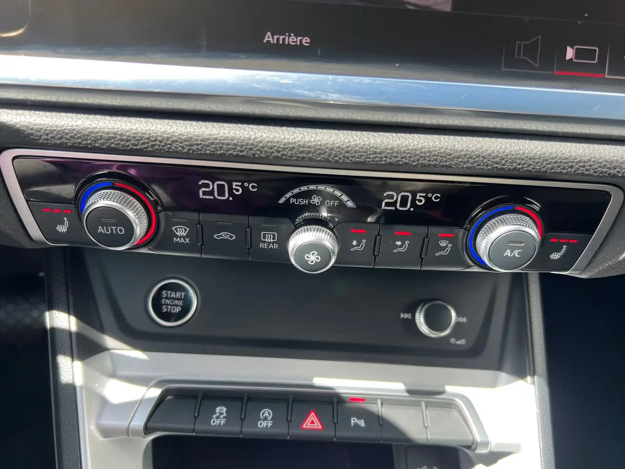 Audi Q3 S-LINE 35 TDI 150CV / LED Matrix / Cuir Sport / Cockpit / Gps, миниатюра 24