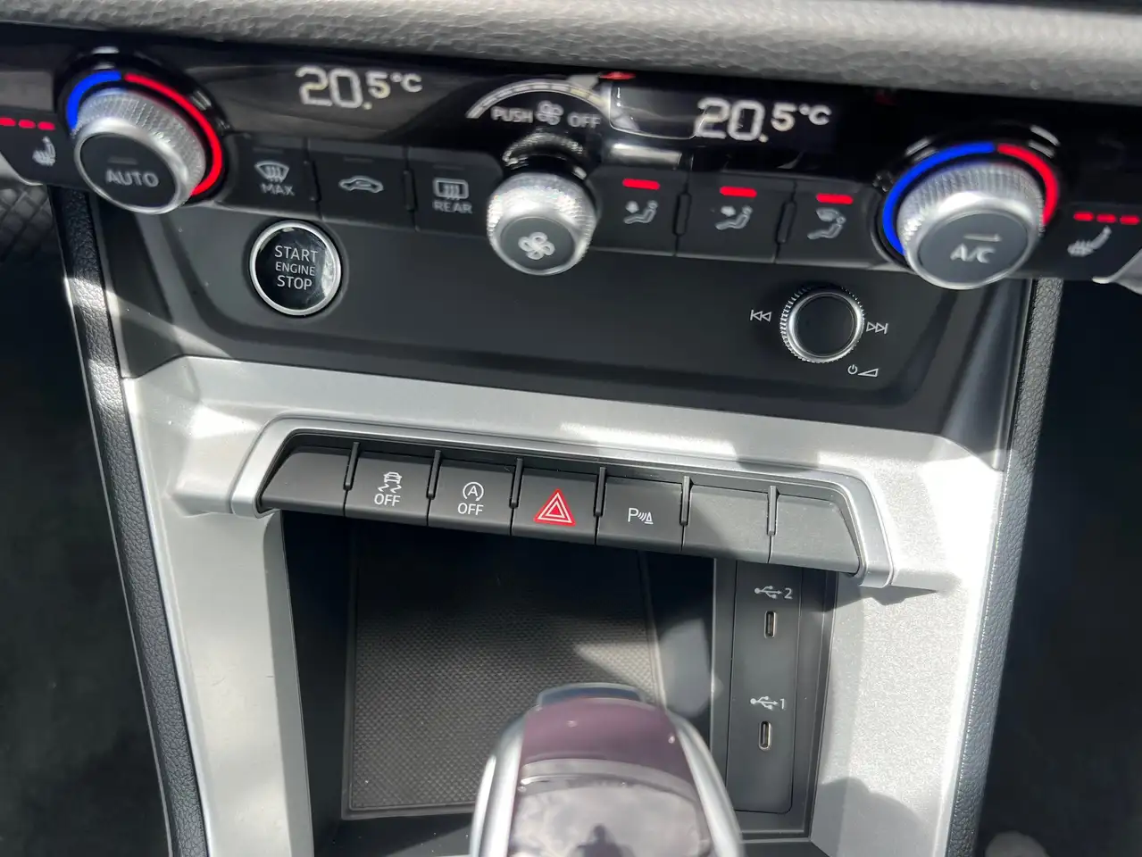 Audi Q3 S-LINE 35 TDI 150CV / LED Matrix / Cuir Sport / Cockpit / Gps, миниатюра 23