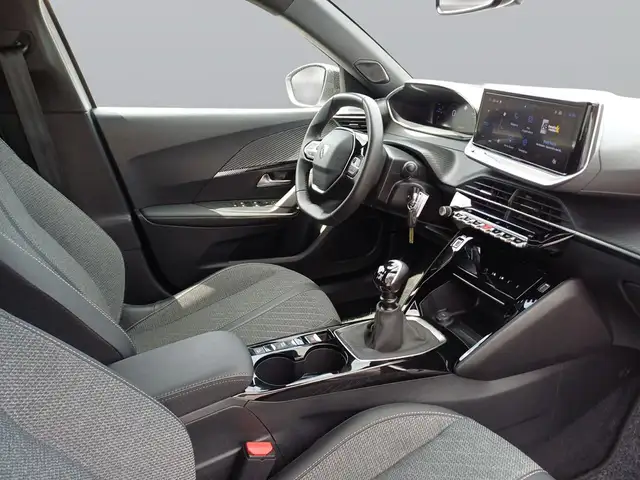 Peugeot 2008 view 11