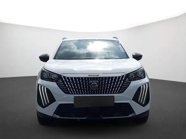 Peugeot 2008 view 2