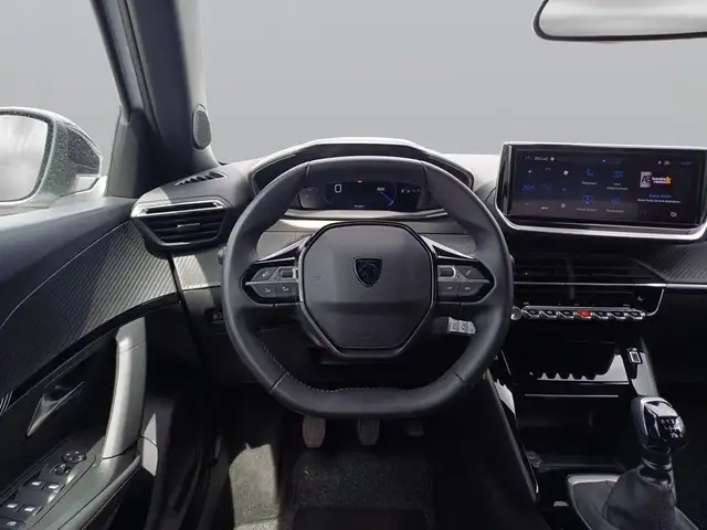 Peugeot 2008 view 13