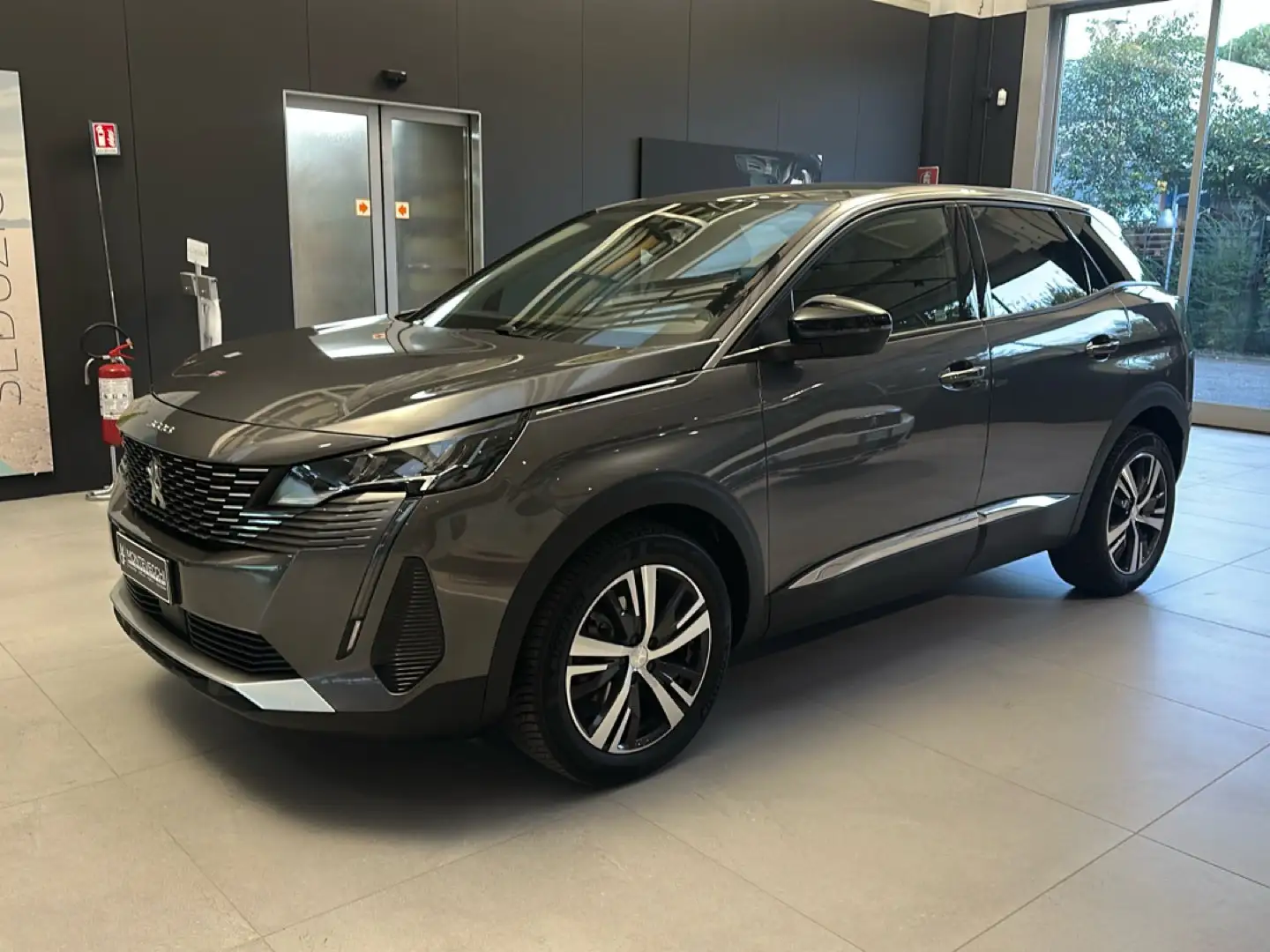 Peugeot 3008 1.5 BlueHDi Allure Pack S&S 130 Grigio - 1