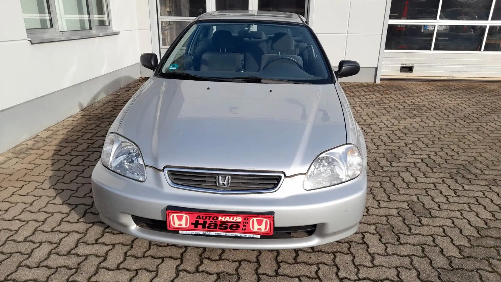 Honda Civic 1.6i LS Silber - 2