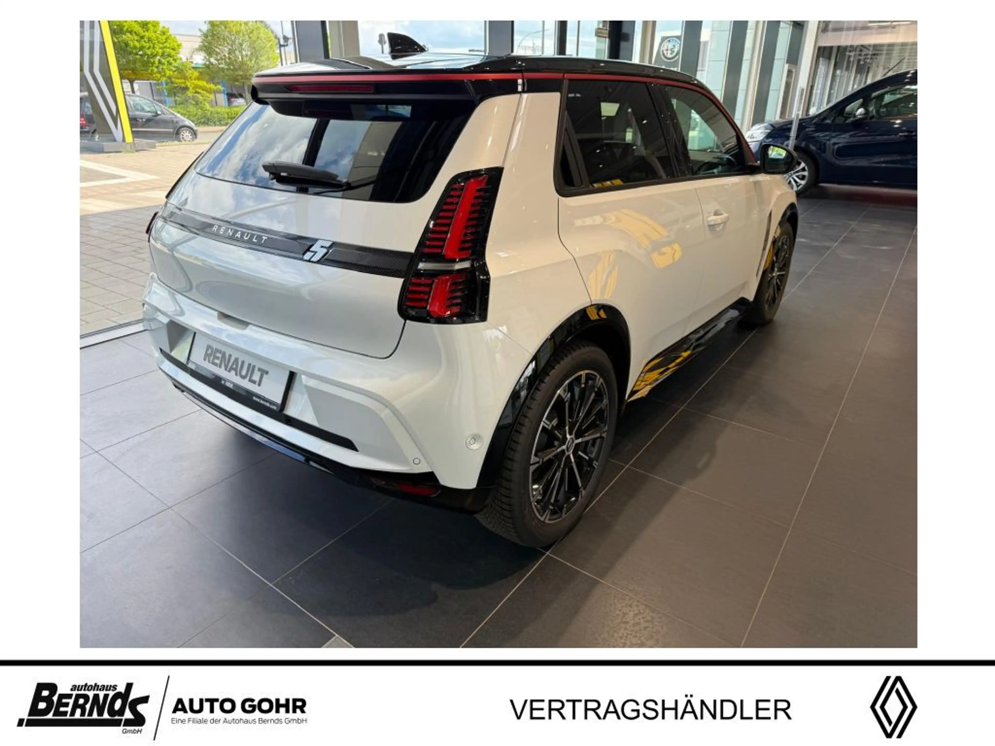 Renault R 5 E-Tech Iconic Five 150 Comfort Range NAVI SHZ LHZ — photo 6