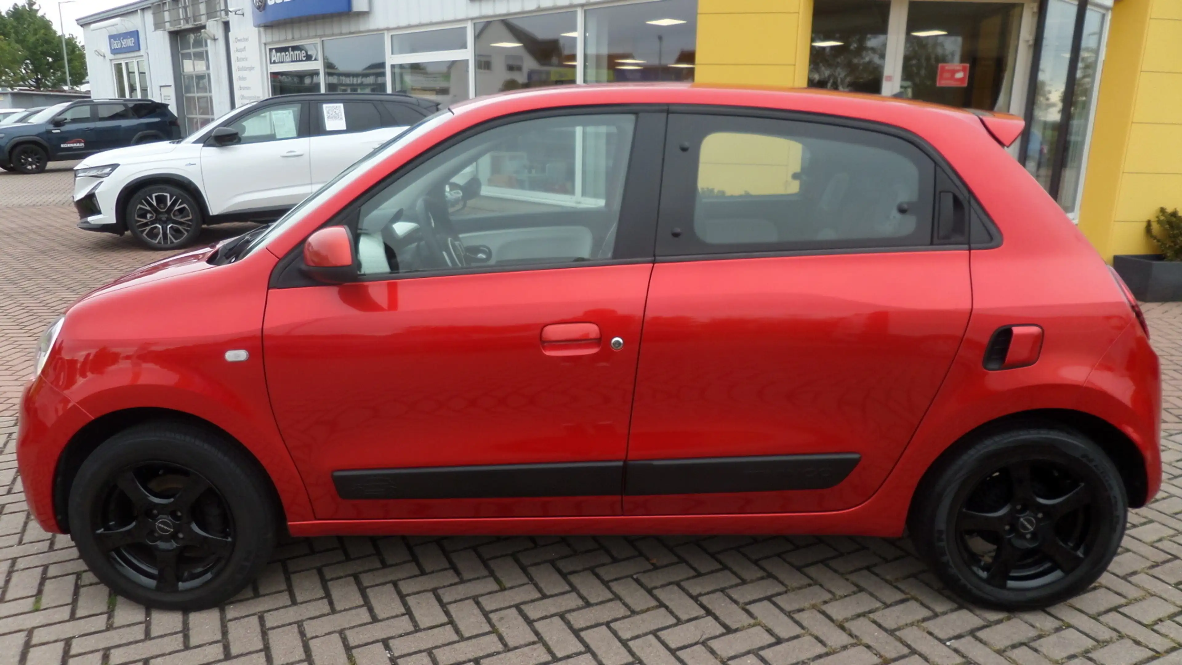 Renault Twingo LIMITED SCe 75 PS mit Klang & Klimapaket Klimaanlage Bluetooth Freisprechanlage — photo 6