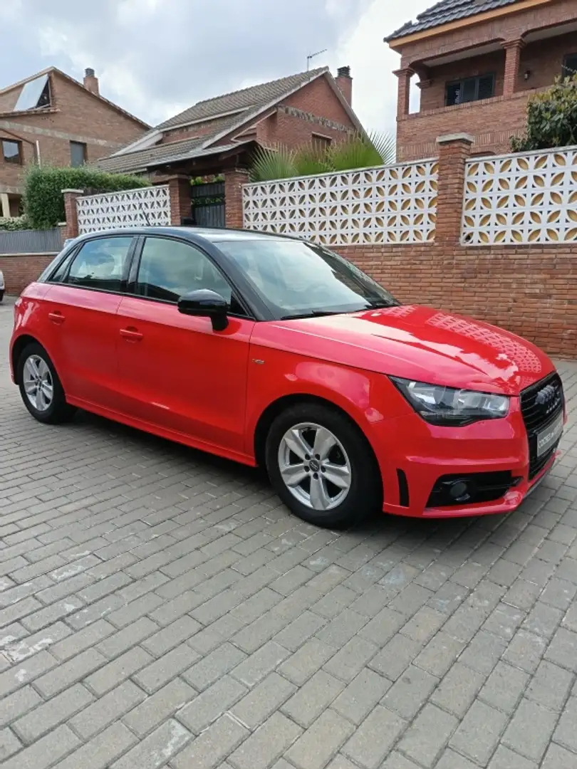 Audi A1 Sportback 1.2 TFSI Adrenalin2 Rosso - 2