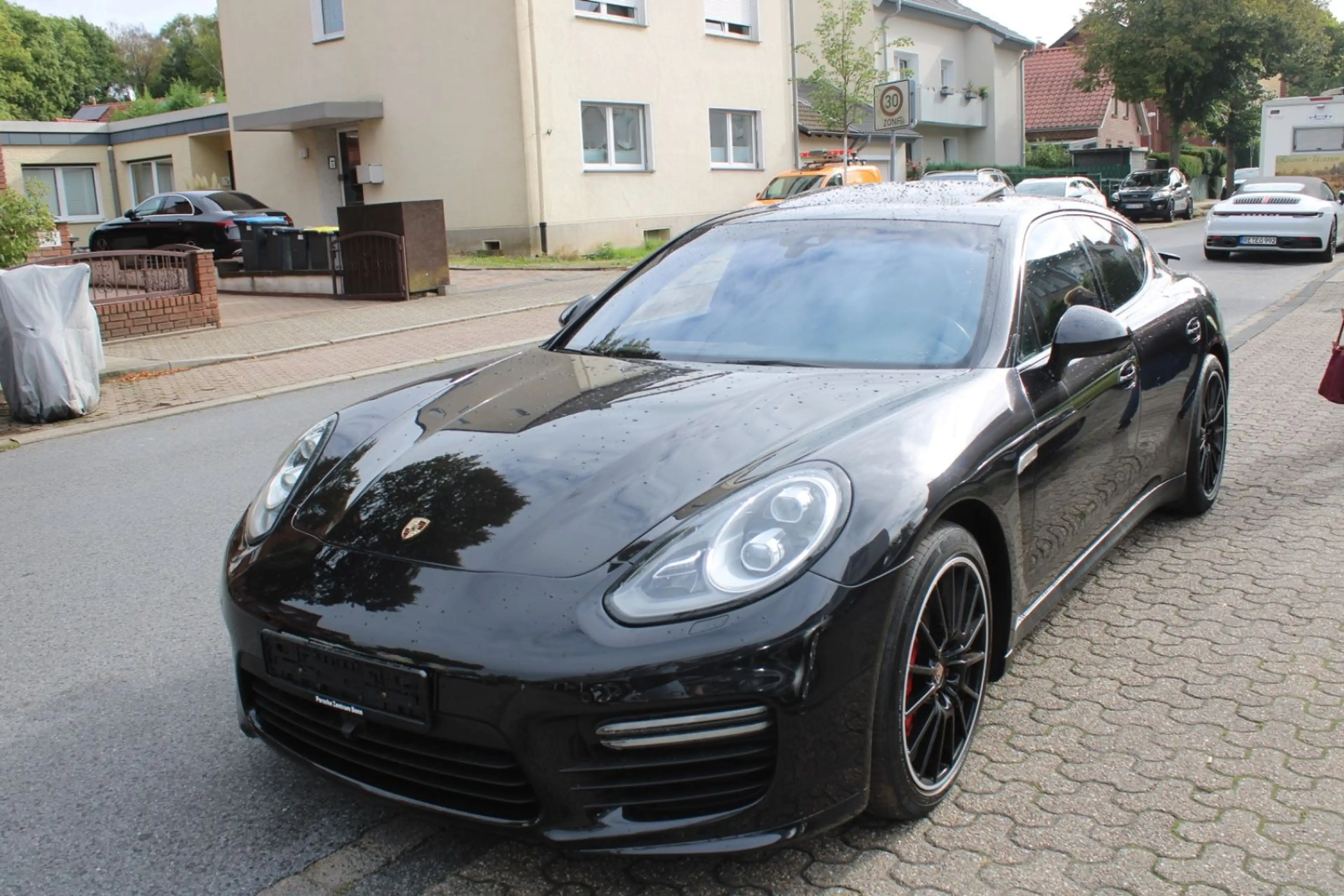 Porsche Panamera GTS 4.8L*FACELIFT*ESSD*MAX VOLL*TOP!
